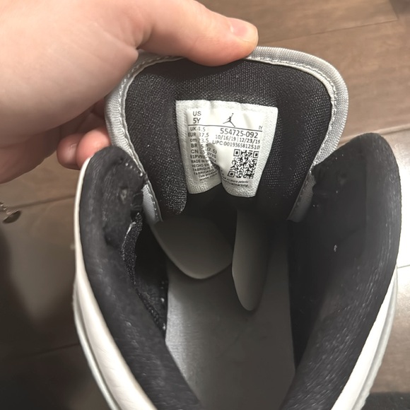 Nike Jordan - Picture 3 of 4